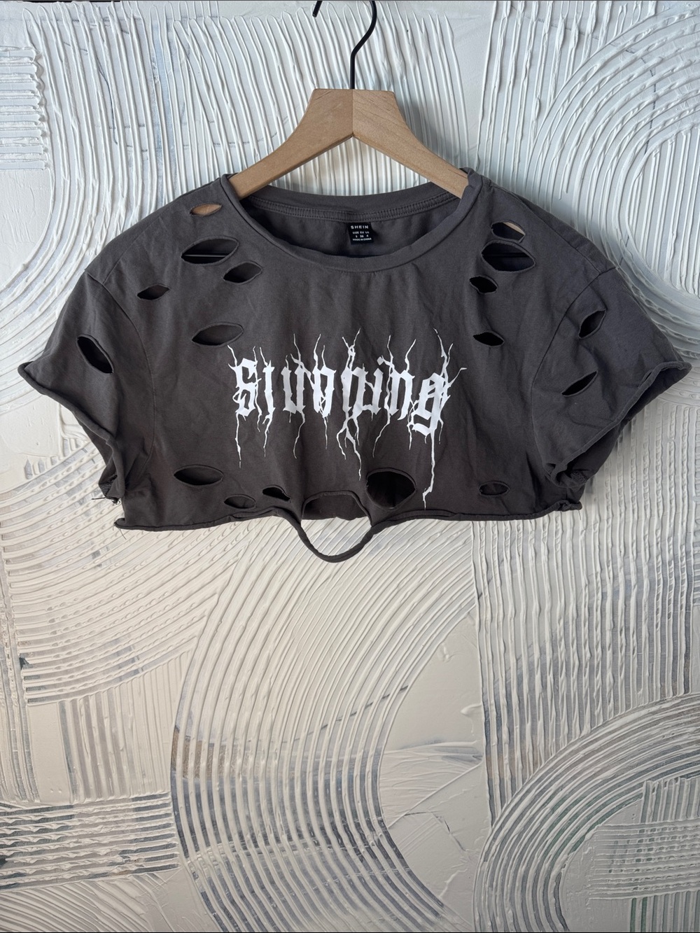 SHEIN Brown Cropped Graphic Tee